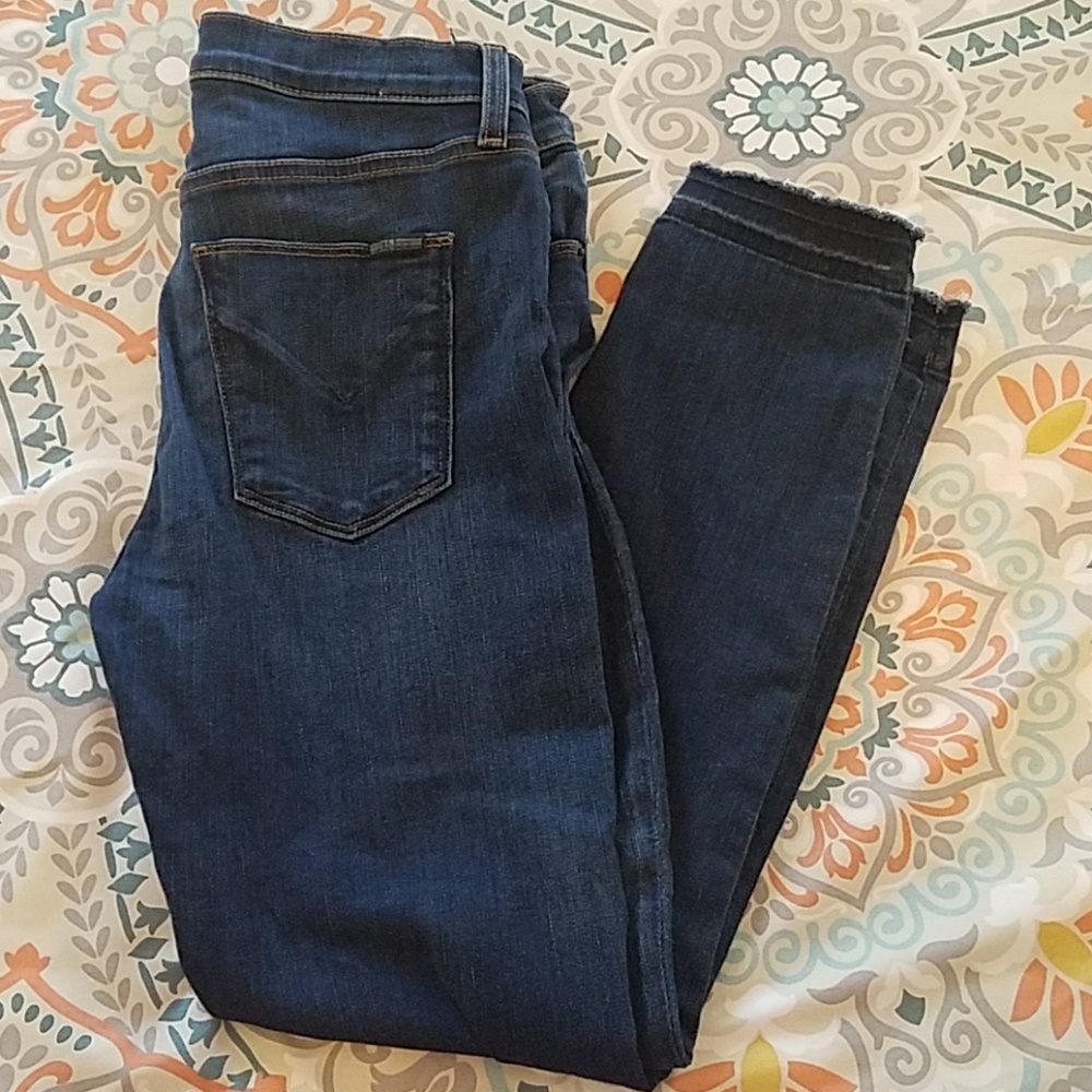 Hudson Size 28 Raw Hem Crop